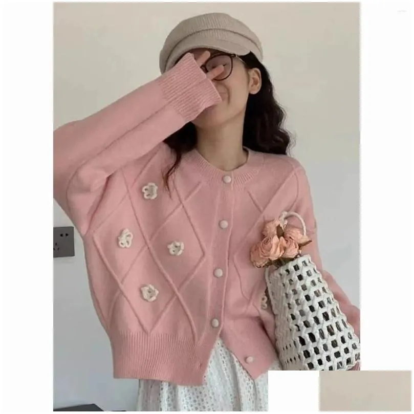 Women`s Knits Spring/Autumn Round Neck 3D Flower Sweet Slim Short Knitted Cardigan Women Tops Lazy Style Knitwear Sweater Clothing