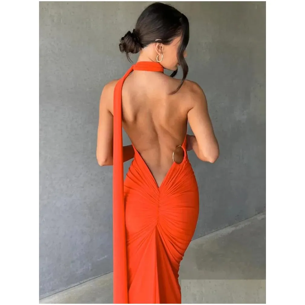 Mozision Oblique Shoulder Backless Maxi Dress For Women Gown Summer Back Strap Sleeveless Ruched Party Sexy Long Vestidos 240323