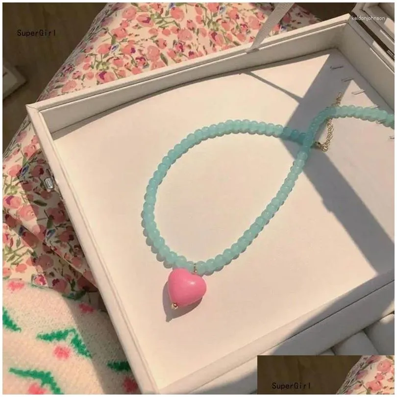 Pendant Necklaces Fashionable Acrylic Necklace With Heart Peach Charm Collarbone Chain Trendy Candy Color Clavicle Chains J78E