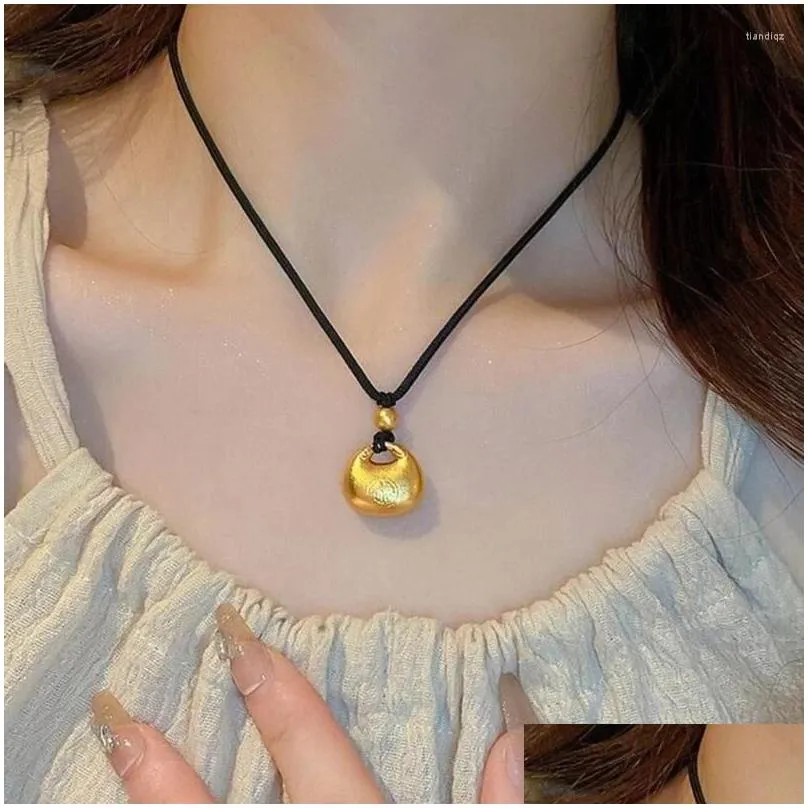 Pendant Necklaces Fu Character Necklace Symbol Of Good Luck Charm Neckchain Elegant Clavicle Chain Trendy Jewelry Gift For Women