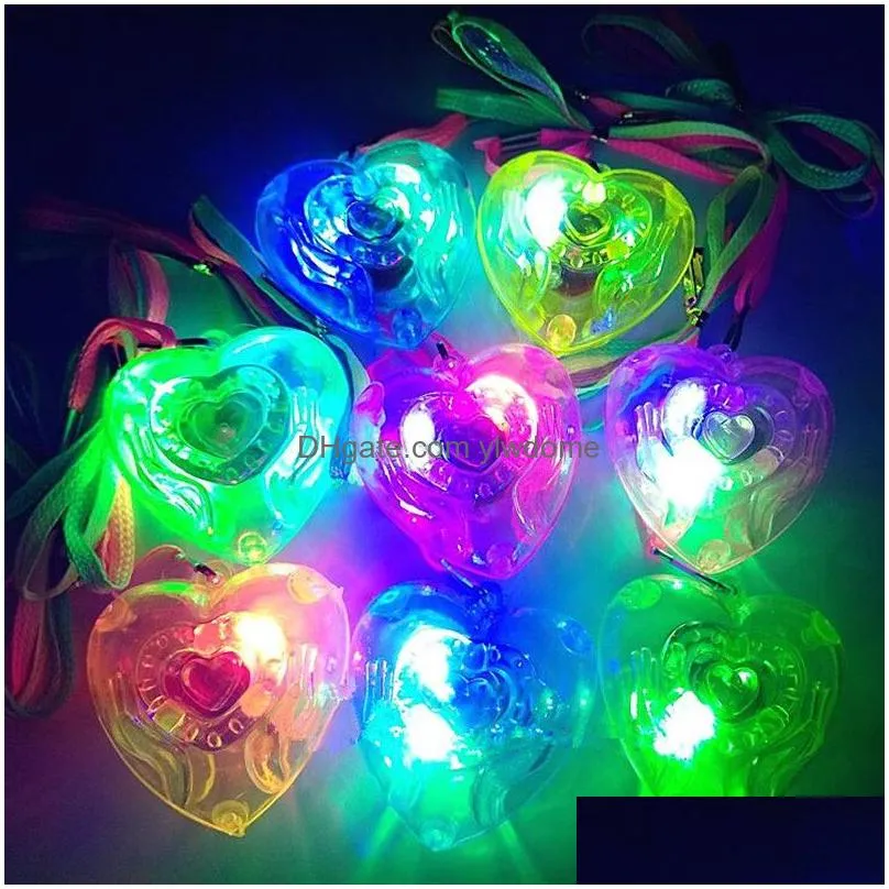 Led Rave Toy 1Pc Star Heart Light Up Toys Necklace Pendant Kids Glow Gift Blinking Carnival Party Favor Navidad Birthdays Drop Deliver Dhm1Y