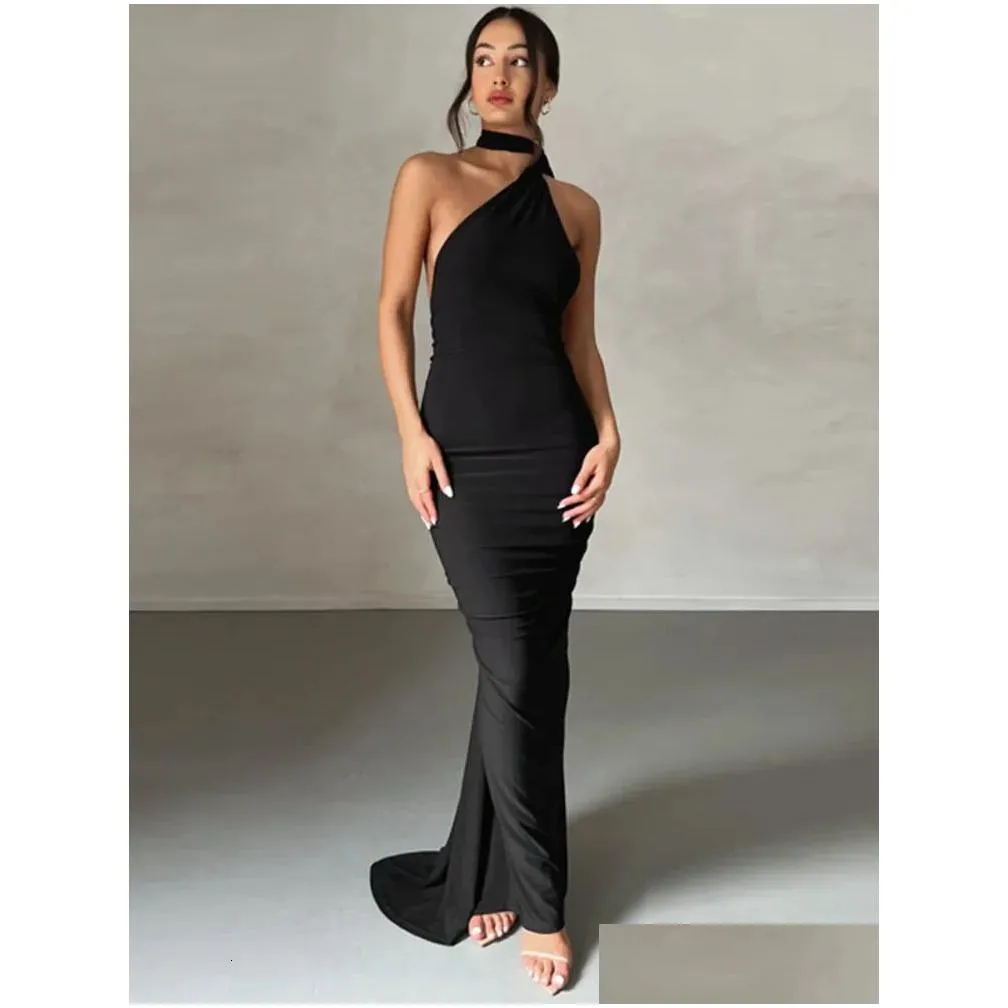 Mozision Oblique Shoulder Backless Maxi Dress For Women Gown Summer Back Strap Sleeveless Ruched Party Sexy Long Vestidos 240323
