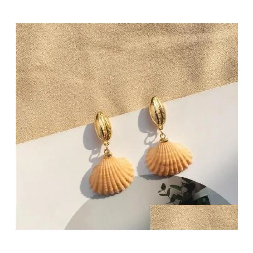 NEW Handmade Shell Dangle Earrings Bohemian Gold Irregular Seashell Conch Earring for Women Girl Lady Beach Holiday Jewelry Gift