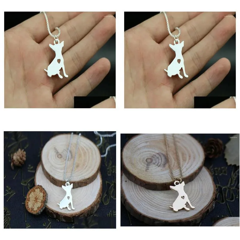 Pendant Necklaces 1PCs Fashion Cute Chihuahua Necklace Metal Cartoon Dog Jewelry Golden Colors Plated