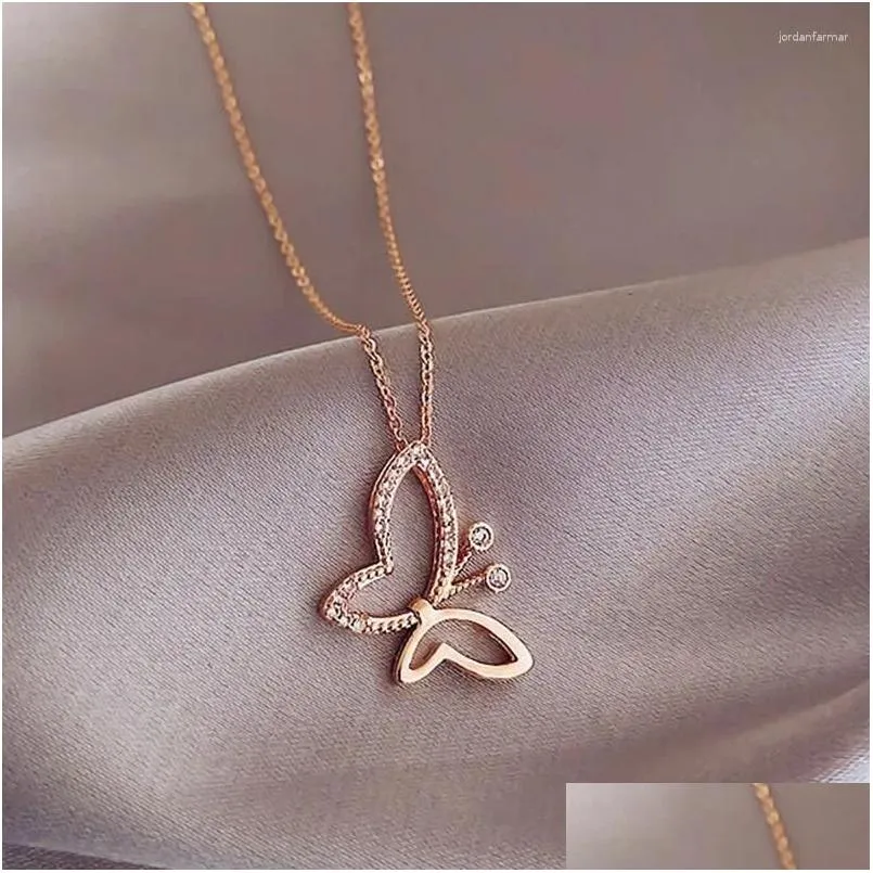 Chains Korean Temperament Elegant Hollow Butterfly Necklace 925 Sterling Silver Hypoallergenic Non-fading Niche Holiday Gift