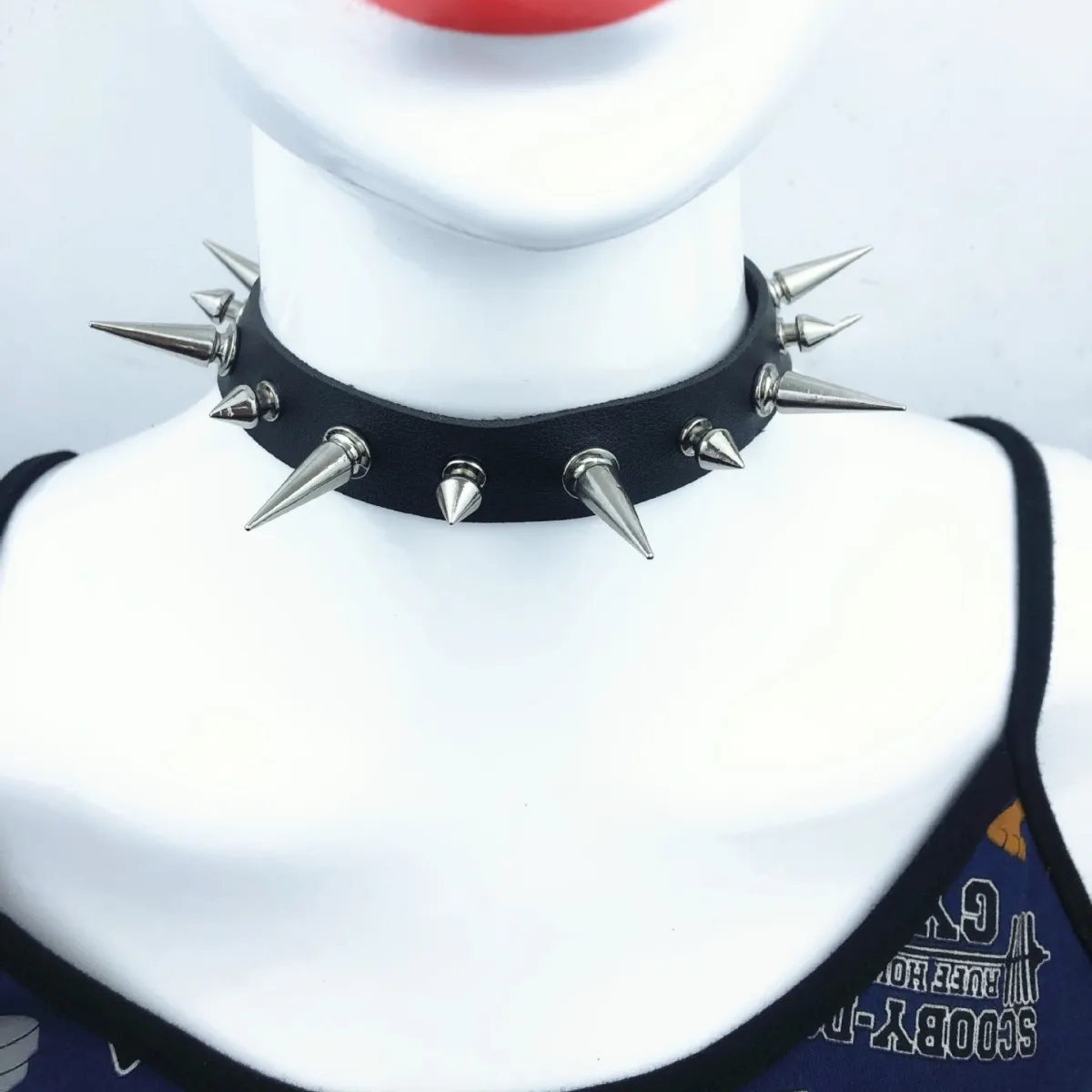 Chokers Gothic Black Spiked Punk Choker Collar Spikes Rivets Studded Chocker Necklace For Women Men Bondage Cosplay Goth Je Dhgarden Dha7B