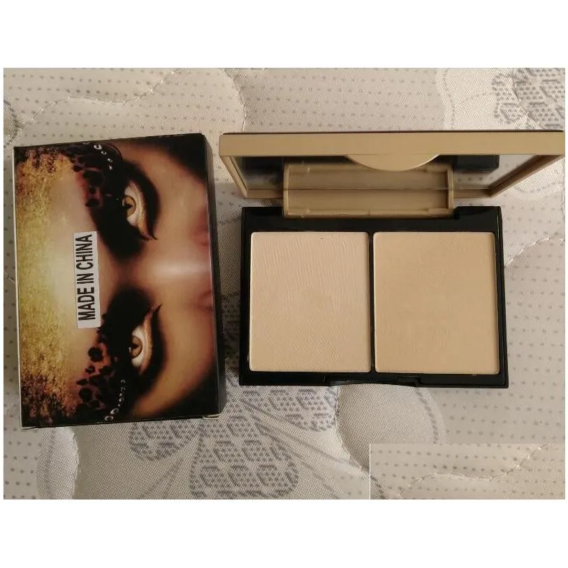 Makeup Doublelayer pressed powder 3colors in1 box face powder plus foundation 39g2196783