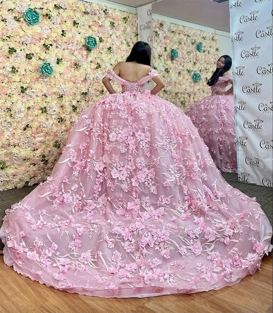 2024 Pink Quinceanera Dresses Off Shoulder Lace Appliques 3D Floral Flowers Corset Back Ball Gown Guest Dress Sweep Train Evening Prom Gowns
