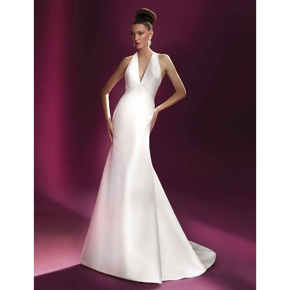 Gorgeous Halter Solid Wedding Fashion V-neck Ruched Mermaid Gowns with Detachable Tail Elegant Sweep Train Bride Dress