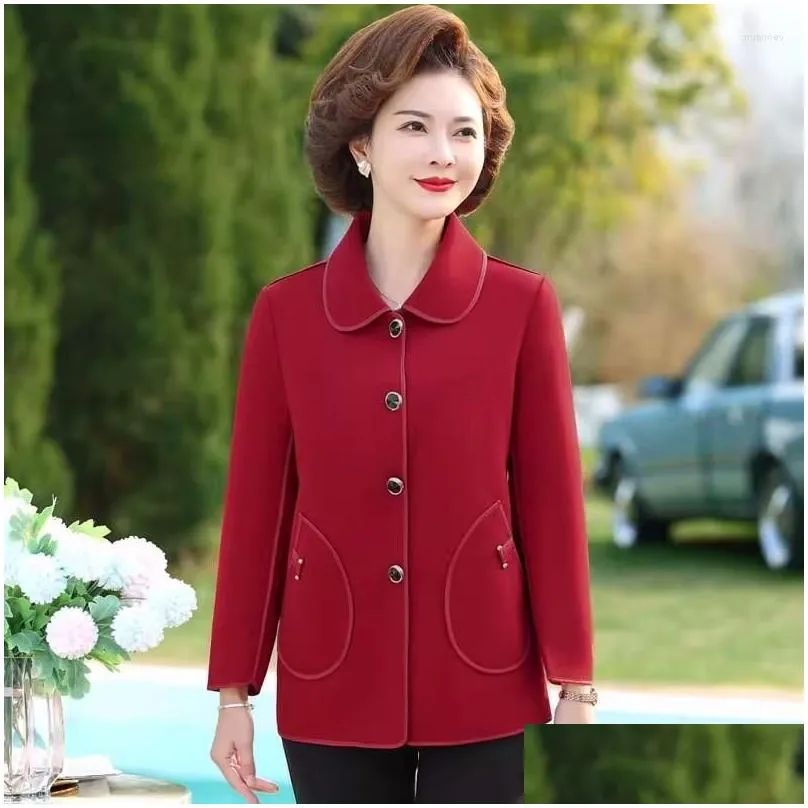Women`s Jackets Spring Clothes Coat Women Thin Jacket Fashion Single Breasted Loose Windbreaker Middle-Aged Mom Outerwear Female 5XL