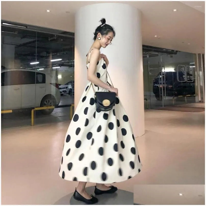 Casual Dresses Strap Dress 2023 Summer French Vintage Fashion Dot Design Sleeveless Temperament A-line Loose Length Two Kinds