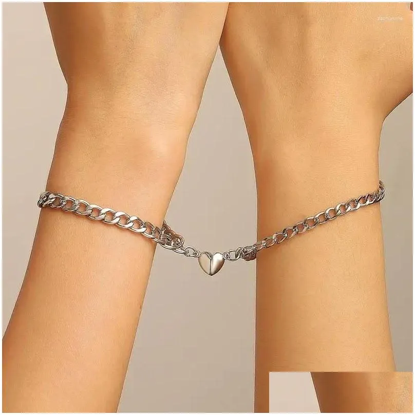 Link Bracelets Love Magnetic Buckle Matching Bracelet Couple Snap Chain Creative Heart Cold Style Magnet