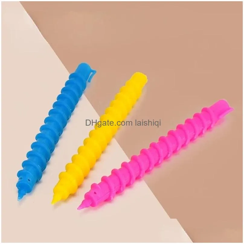 a packet of plastic longstyling barber salontool hairdressing spiral hair perm rod wave formers hair roller hairroot volume clip