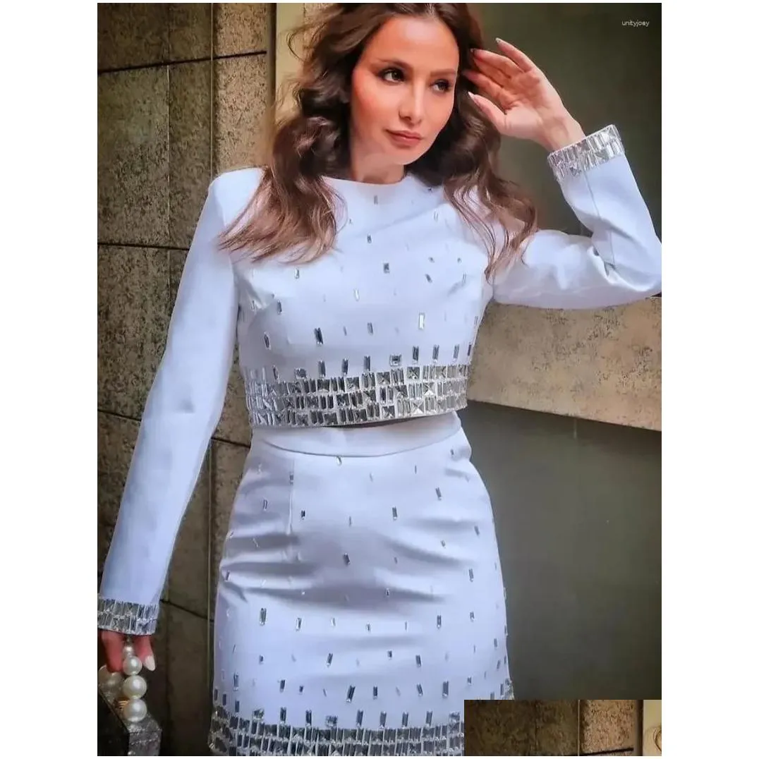 Two Piece Dress 2024 Summer Women`s High Quality Fashion Sexy Luxury Crystal Diamond Bead Short Top Black And White Set