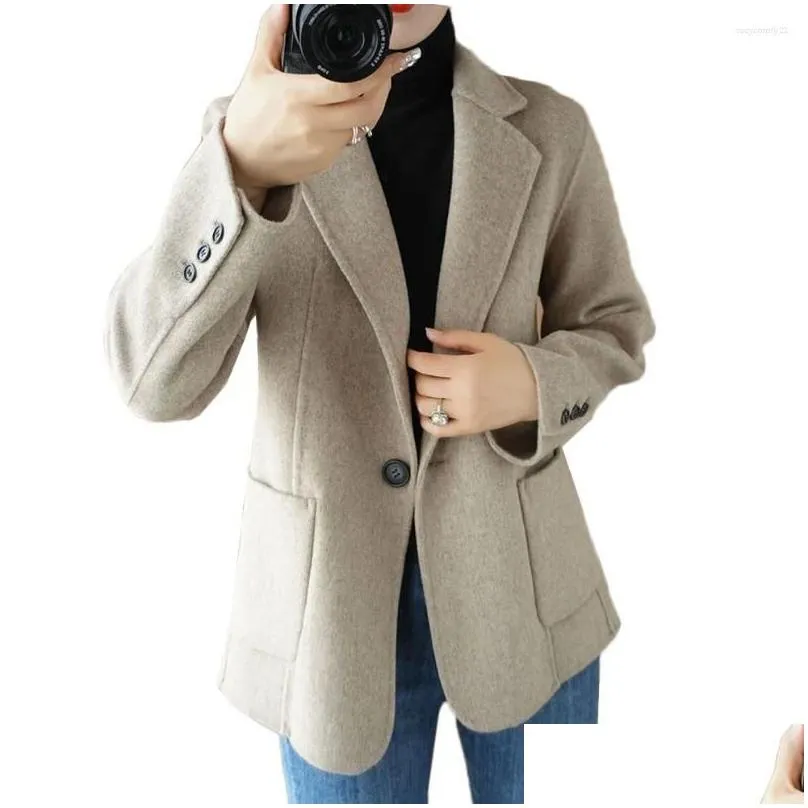 Women`s Suits Autumn Winter Woolen Blazers Solid Single Button Short Jacket Elegant Lady Casual Office Suit Coat Outerwear Female