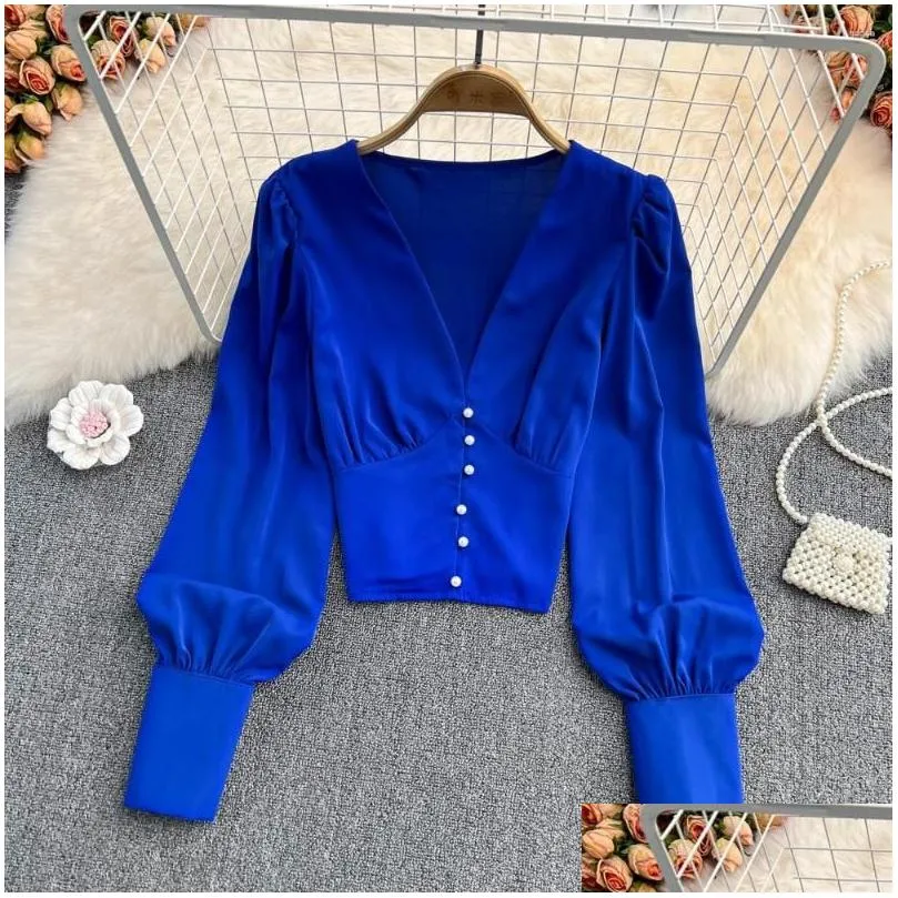 Women`s Blouses Korean Fashion Blouse Women V-neck Chiffon Lantern Sleeve Womens Tops Female Single Breasted Autum Blusa Mujer Drop