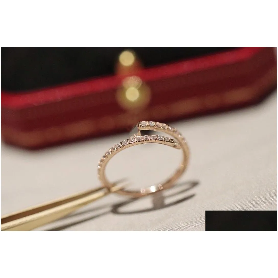 Luxury Designer Ring thin nail ring top quality diamond ring for woman man Electroplating 18k Classic Premium Rose Gold with box