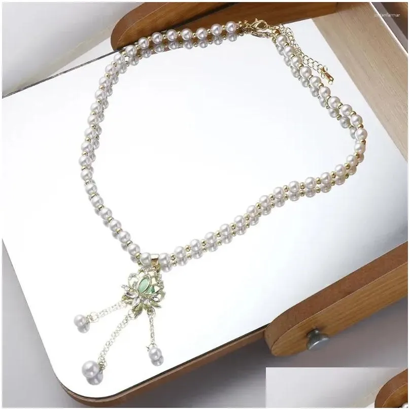 Pendant Necklaces Korean Style Women`s Necklace Lotus Shape Crystal Choker Sweet Elegant Collarbone Chain Gril Party Jewelry