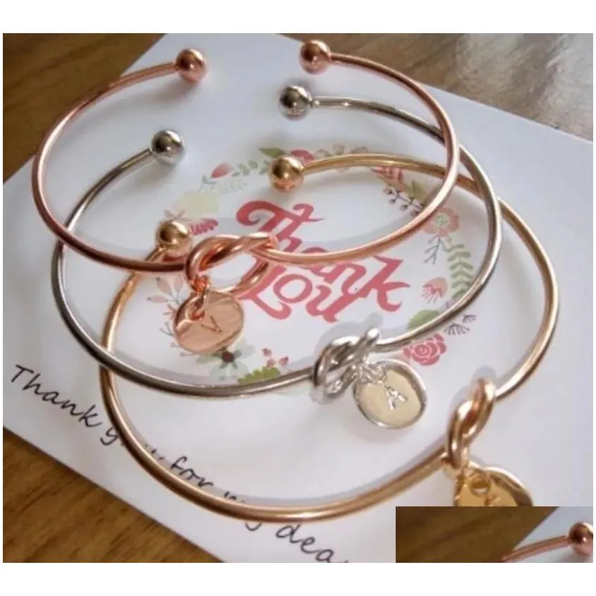 Bangle 26 Initial Letter Knot Heart Bracelet Girl Fashion Jewelry Alloy Round Pendant Bracelets For Women Girls Bridesmaid Gift Drop Dhham