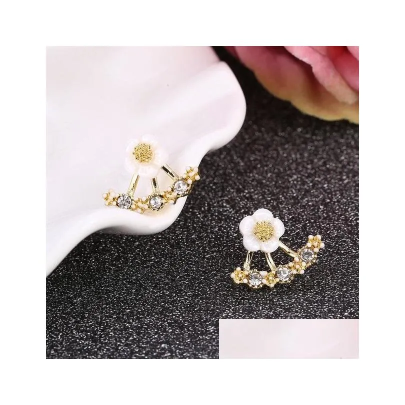 2024 Fashion Jewelry Cute Cherry Blossoms Flower Stud 14K Gold Earrings For Women Several Peach Blossoms Earrings