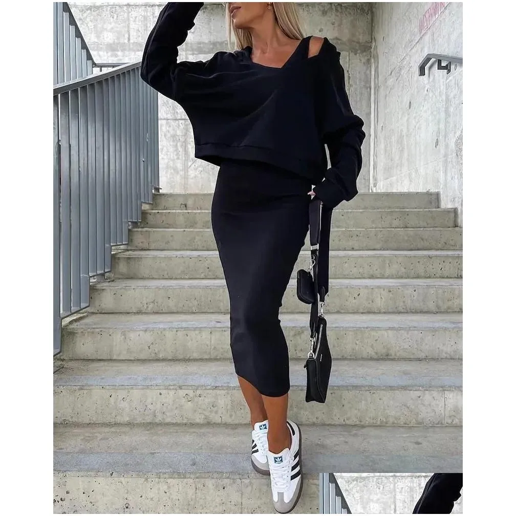 Work Dresses Elegant For Women Fall/Winter 2024 Sleeveless Vest Style V-Neck Hooded Sweatshirt Crop Top Two-Piece Casual Fashion
