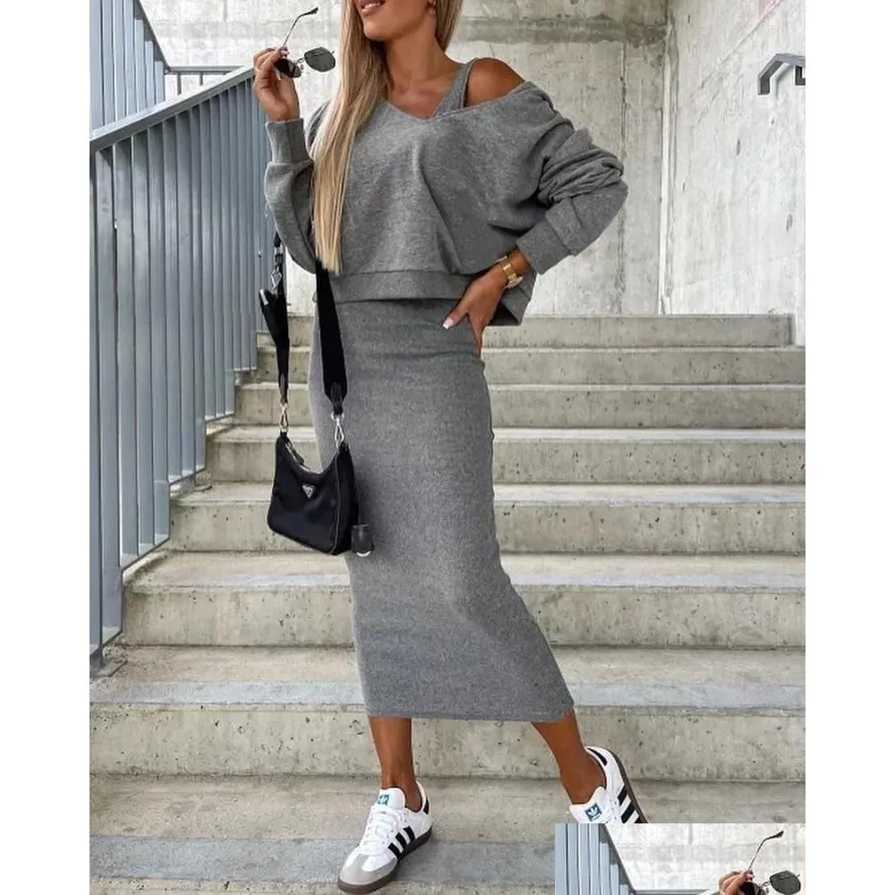 Work Dresses Elegant For Women Fall/Winter 2024 Sleeveless Vest Style V-Neck Hooded Sweatshirt Crop Top Two-Piece Casual Fashion