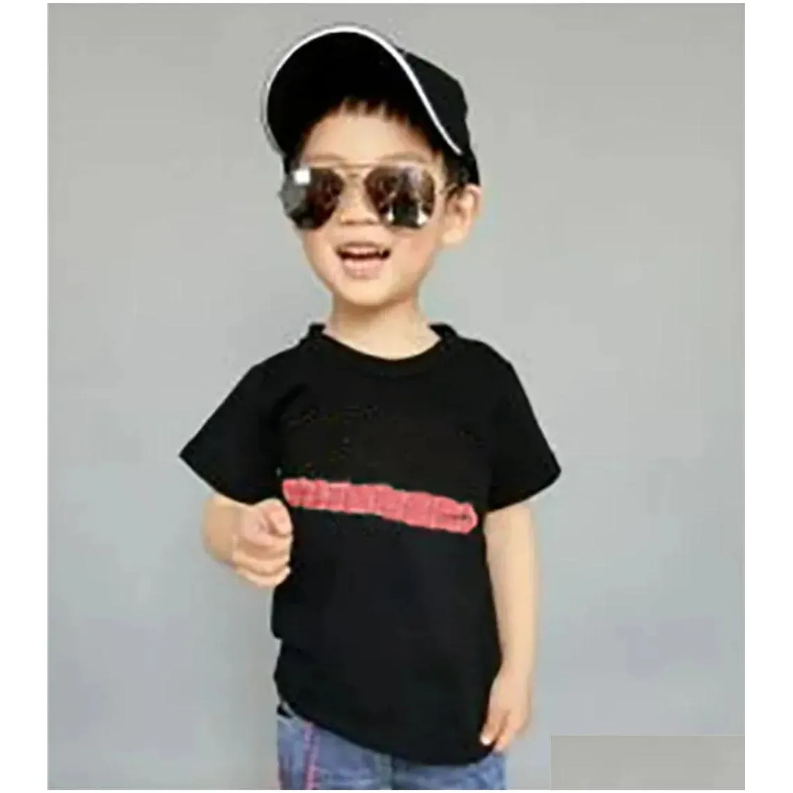 Designer Tees Kids Fashion T-shirts Boys Girls Summer Caual Letter Printed Tops Baby Child T Shirts Stylish Trendy Tshirts Baby