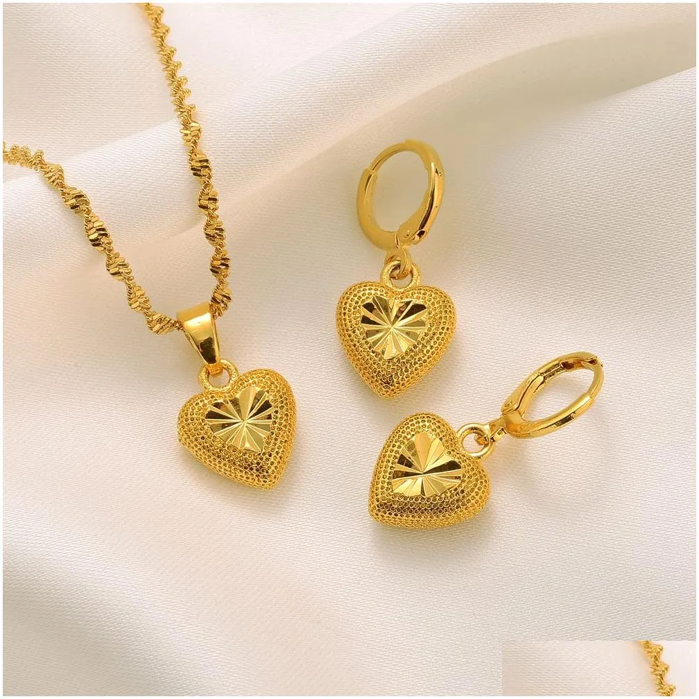3 D Heart Shape Earring Pendant Necklace Set 14k Yellow Fine solid Gold Over Jewelry Women Dubai