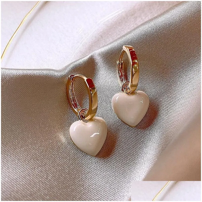 Charm Retro Love Square Ear 2 Colours Annus Buckle Earrings Elegant And Intellectual Cute Girl Holiday Gift Drop Delivery Jewelry Dhkio