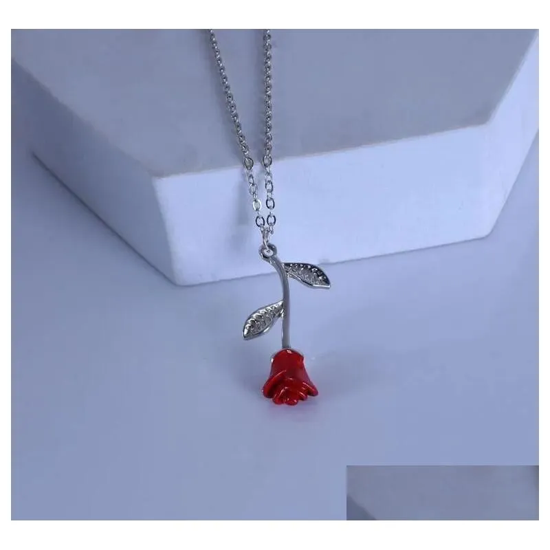 Pendant Necklaces Romantic Red Rose Necklace Valentines Day Gift For Girlfriend Designer Jewelry Accessories Drop Delivery Pendants Dhtqu