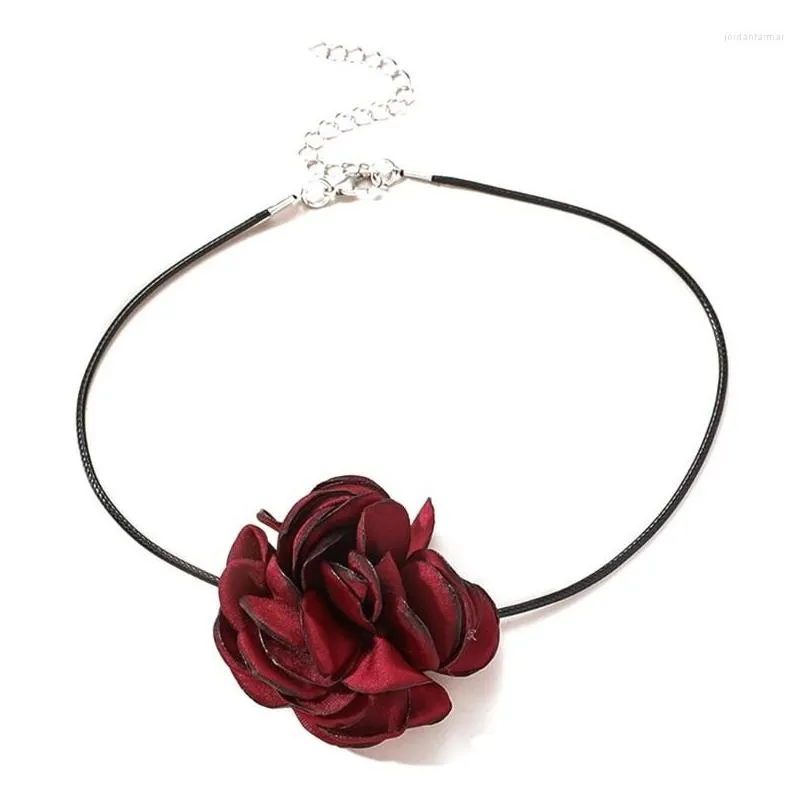 Pendant Necklaces E0BE Fashion White Black Red Flower Necklace Jewelry Burning Romantic Choker Exquisite Collar