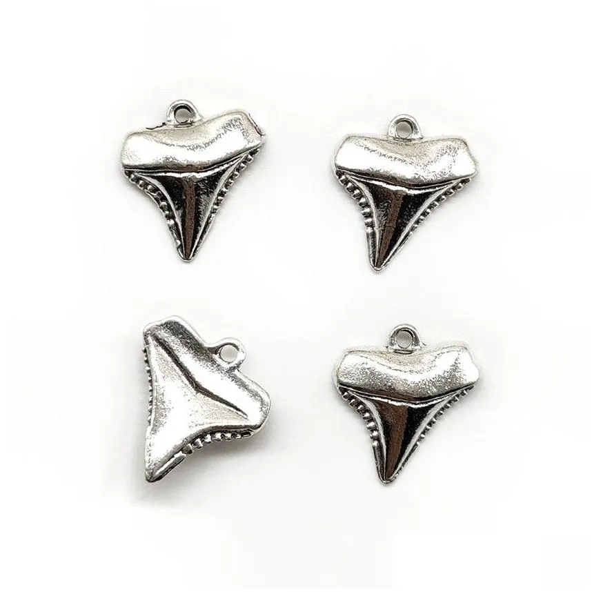 100pcs shark teeth antique silver charms pendants Jewelry DIY For Necklace Bracelet Earrings Retro Style 17*16mm