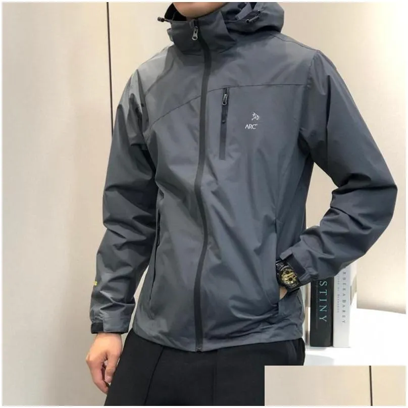 ARC jacket mens designer hoodie tech nylon waterproof zipper jackets high quality lightweight coat outdoor sports men coats 2023