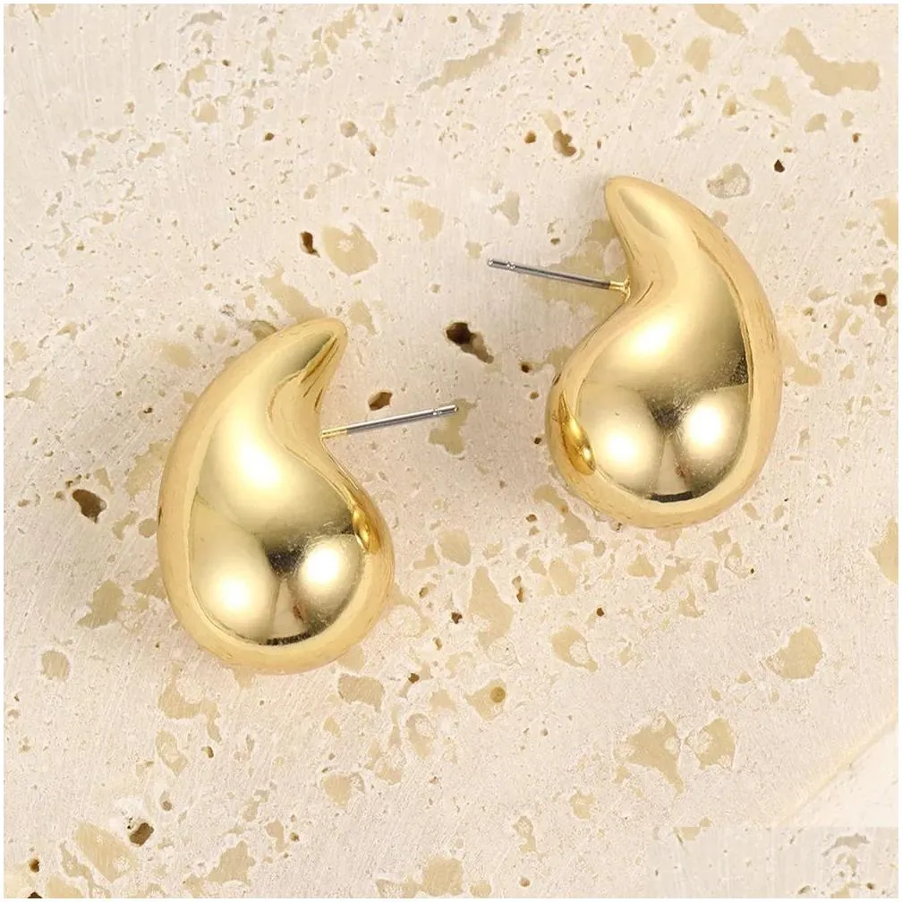 Fashion Tear Drop 14k Gold Earrings Dupes for Women Lightweight Smooth Waterdrop Hoop Earrings Trendy Jewelry Gift 2024