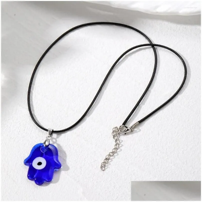 Chains Fashion Simple Classic Devil`s Eye Necklace For Women Men Lucky Jewelry Turkey Style Blue Eyes Palm Heart Pendant Party Gifts