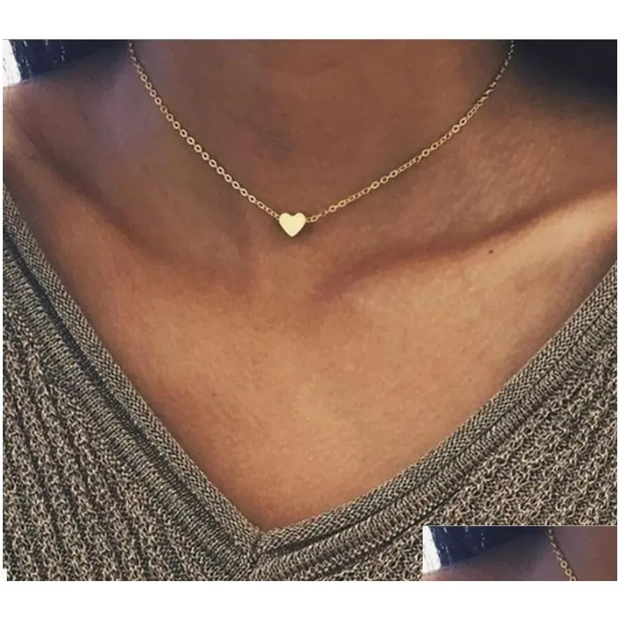 Chokers Sier Color Heart Pendant Necklace For Women Short Chain Collana Kolye Choker Collar Love Jewelry Drop Delivery Necklaces Penda Dhlm5