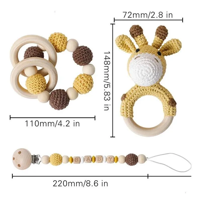 1Pc Baby Wooden Rattles Plush Crochet Giraffe Animal Music Bell Personalized Pacifier Chain Clip Teething Bracelets born Toys 240327