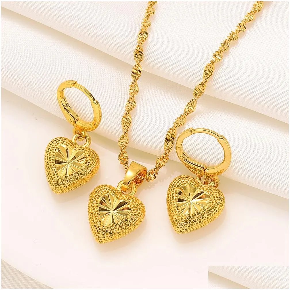 3 D Heart Shape Earring Pendant Necklace Set 14k Yellow Fine solid Gold Over Jewelry Women Dubai