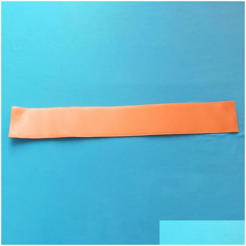 Emergency roll type fixed plate, plastic fracture fixed plate