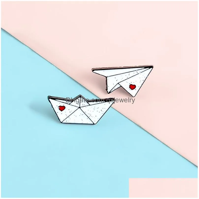 Pins, Brooches Cute Small Boat Plane White Funny Enamel Pins For Women Christmas Demin Shirt Decor Brooch Pin Metal Kawaii Badge Fash Dhmsc