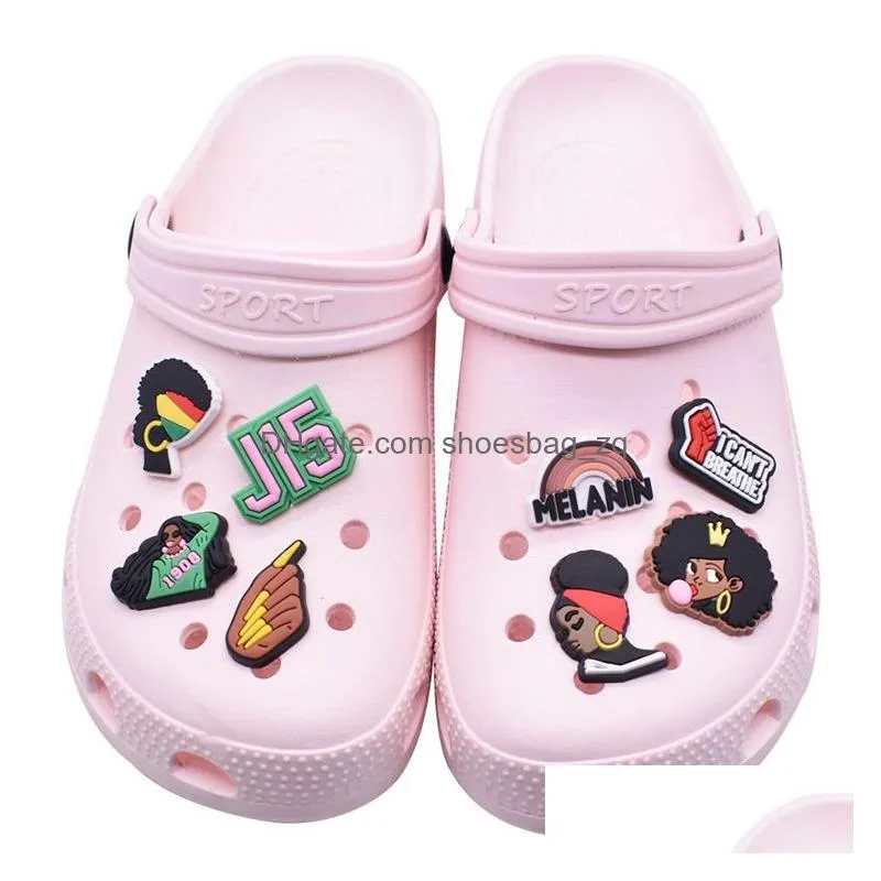 Fast delivery Wholesale PVC Shoe Charms Halloween Shoes Decorations Wristband Accessories For Kid Teen