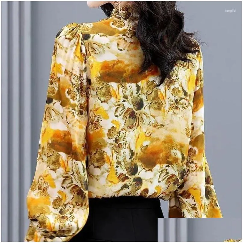 Women`s Blouses Spring Autumn Stand Collar Blouse Vintage Printed Clothing Spliced Long Sleeve Fashion Folds Pearl Beading Loose Shirt