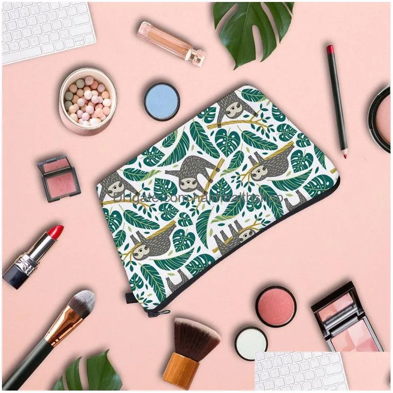 Wholesale Cartoon Cosmetic Bags Mandala Flower Sloths Printing Patterns Toiletry Pouch Portable Waterproof Zipper Travel Makeup