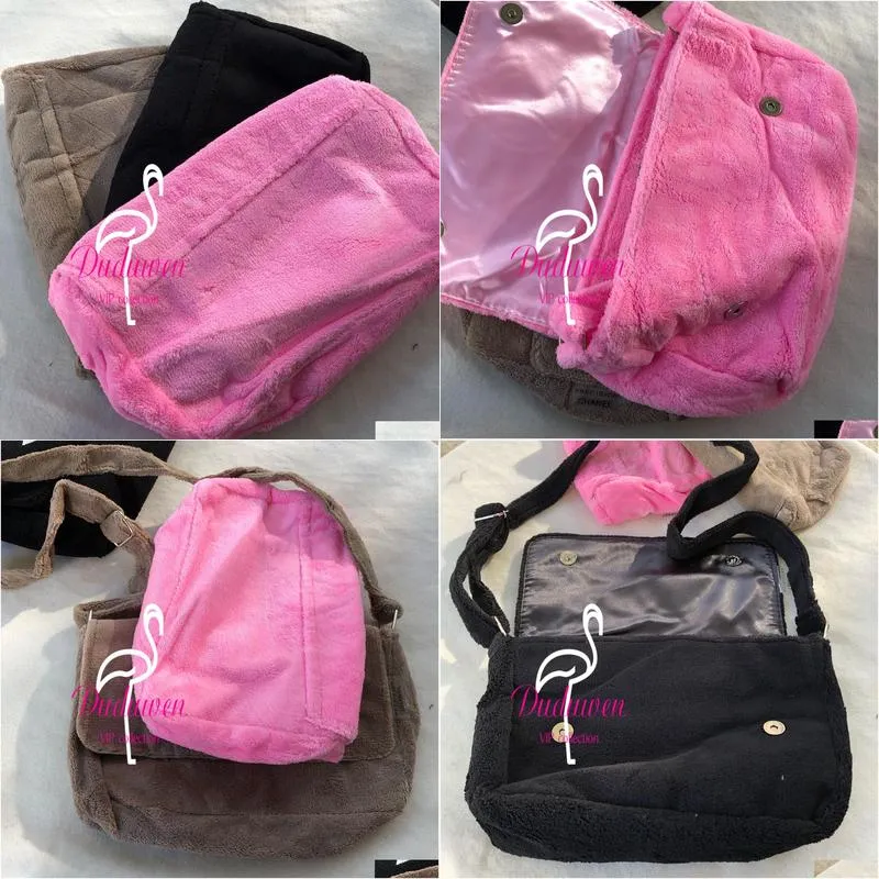 upgrade 29X20X7CM Fashion Storage case with chain Shoulder Bag C quilted V gift Bag vintage fur bag makeup classic Boutique collection