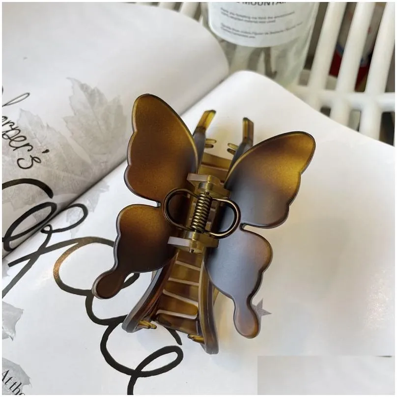 New Big Butterfly Hair Clip Thickened Butterfly Buckle Back Head Scoop Grab Clip Versatile and Elegant Style Simple Hair Accessories Shark