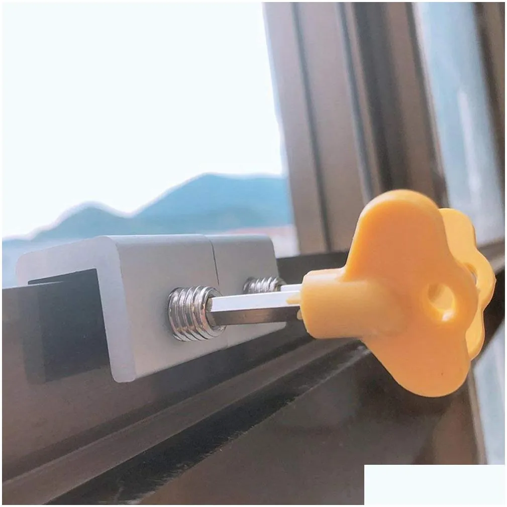 6 Pieces Adjustable Sliding Window Locks Stops Aluminum Alloy Door Frame Security Lock with Keys2259871