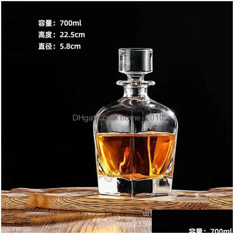 utensil clogks straight glass wine bottle vodka foreign one kilogram of homemade separate creative white 231118