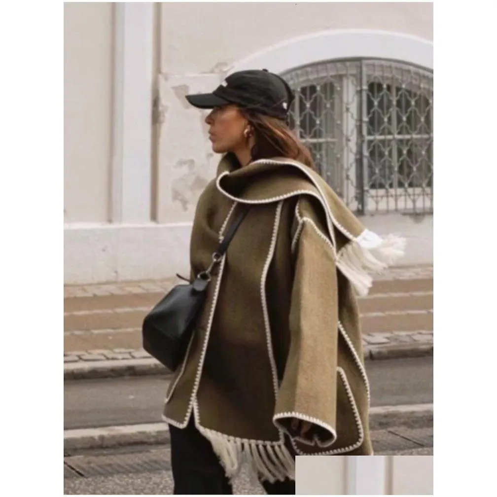 Women`s Jacket`s Wool Blends Contrast Single Breasted Women Coat with Scarf Long Sleeve Oversized Loose Tassles Jacket 2023 Autumn