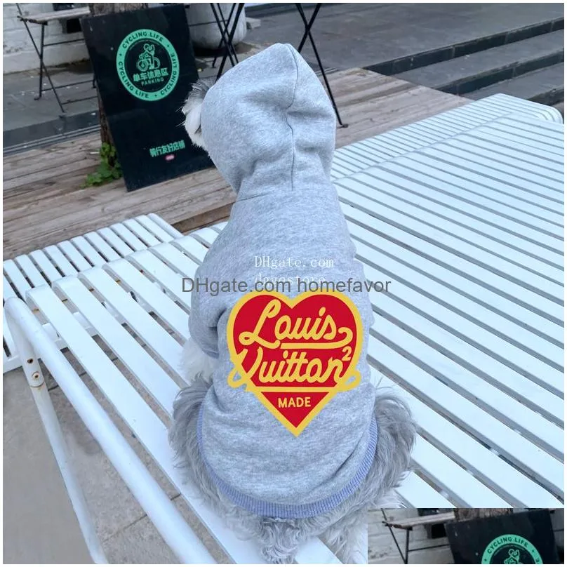 designer dog clothes brand dog apparel cotton dog hoodie soft warm dog hoodie sweater with luxury heart pattern pet winter coat cold weather clothes for small dog