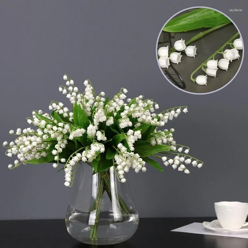 Decorative Flowers 5PCS/Pack Simulated Lily Valley Plastic Flower Fake Small  Style Plant Decoration Wedding Gender Reveal